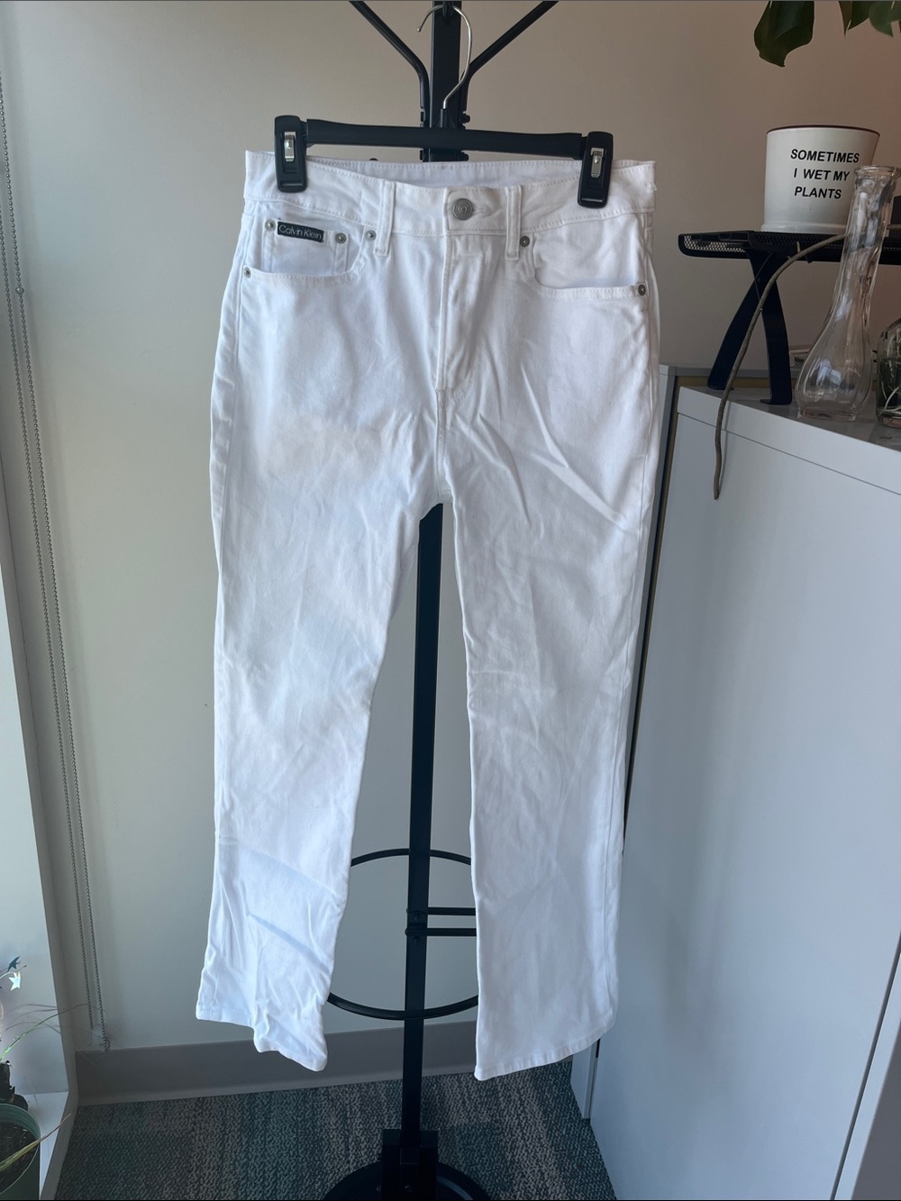 Calvin Klein White Women’s High Rise Flare Crop Size 28